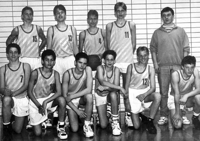 Dirk Nowitzki and Youth Team